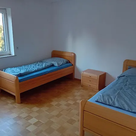 Geraeumige Fewo Nahe Nuernberg Oberasbach Exterior foto